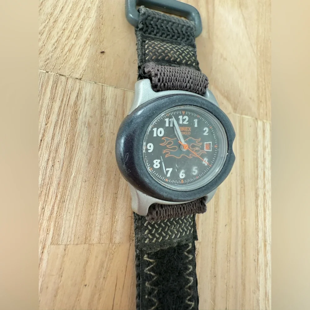 Timex black gray with orange flames nylon strap watch NEW BATTERY